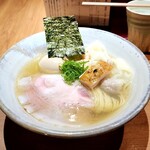ジャパニーズ ラーメン 五感 - 