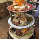 salon de the Tea shot - 