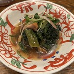 串兵衛 - うなぎのほうれん草和え740円、サッパリとしたおつまみ