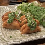 串兵衛 - 蓮根の挟み揚げ750円、オクラのとろとろソースがけ