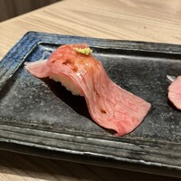 近江うし焼肉 にくTATSU 渋谷店 - 