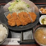 とんかつ割烹こしば - 料理写真:黒豚ロースかつ膳