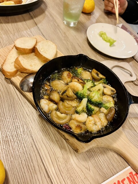 KANPAI HOUSE Bu...Fu...U...（カンパイ ハウス ブーフーウー） - 河北町その他（ダイニングバー）の写真