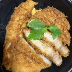 #カツ丼は人を幸せにする#とじないカツ丼 本八幡店 - 