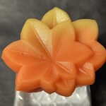 久栄堂菓子舗 - 『ねりきり(もみじ)』