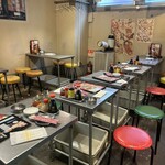 渋谷 半地下酒場 - 
