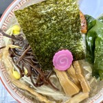 らー麺　Do・Ni・Bo - お化けワカメ、キクラゲ、豆もやし