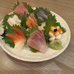 海鮮料理 焼きとん焼き鳥 達磨酒場 - 