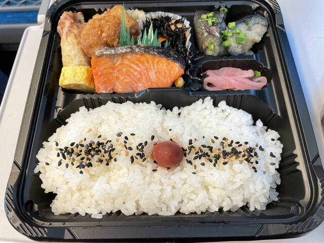 Shunkashuto Daichi no Onigiri