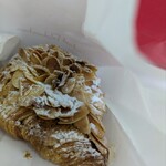 ル パン ドゥ ジョエル・ロブション - 塩キャラメルクロワッサン