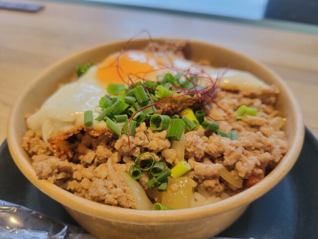 Z/X COFFEE 新栄店 （ゼクス コーヒー）のご予約 - 新栄町