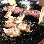 鳥茂 - コメカミ、