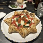 リストピッツァ バイ ナポリスタカ 麻布台ヒルズ店 - 