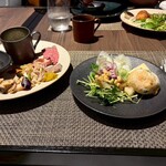 New American Grill “KANADE TERRACE” - 