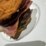 feu - クリームチーズの中の生胡椒が、口の中で弾けて本当に美味しい！