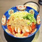 中華そばのあい川 - 料理写真:よだれ鶏の冷やし担々麺　エビワンタン皿