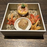 KINO_ - マッシュルームのキッシュ。キャビア、海老、にんじんのムース。美しさだけじゃない、素材の良さと調和が見事。美。