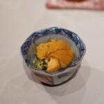 Tanaka Yoshihide - Shaoxing Wine with White Shrimp, Mixed Rice with Seaweed, Topped with Amakusa Red Sea Urchin