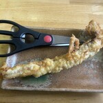 手打ちうどん こげら - ゲソ天ぷら　デカい　安い！　美味い╰(*´︶`*)╯♡