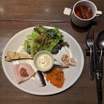 ダブリュー青山 ザ セラーアンドグリル - 