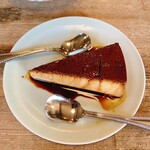 自家焙煎 東出珈琲店 - プリン