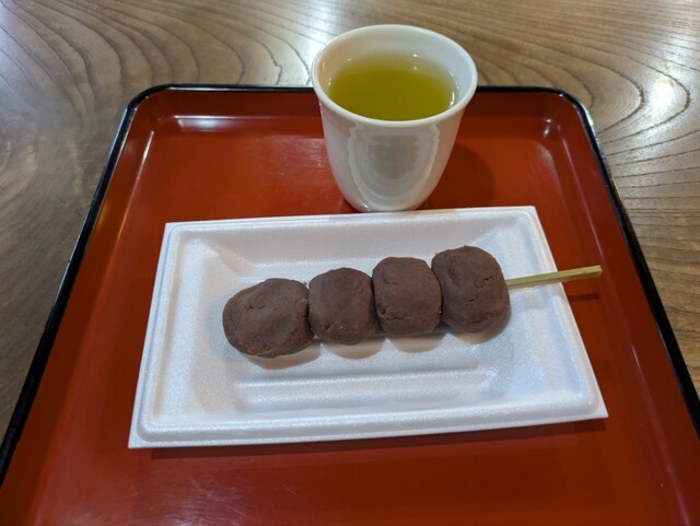 だんご　司80個 だんご 司80個 おせんだんご - 雑司が谷（東京メトロ）/甘味処 | 食べログ