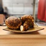 鮨処 暁 -akatsuki- - 立派な松茸