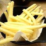 居酒屋 魚と焼鳥 鶏ヤロー! - 「ポテト ちょこっと（塩）」（109円）