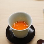 鮨 陸 - いくらをこしたものと舞茸を加えた茶碗蒸し