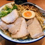 ケンチャンラーメン - 中華そば 大盛。