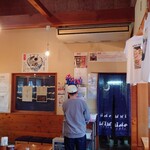 ケンチャンラーメン - 店内。