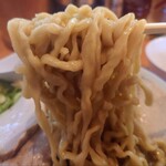 ケンチャンラーメン - ワシワシ太麺。