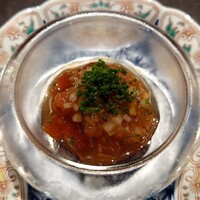 Ji-Cube - カツオの豆板醤和え　黒酢サルサのせ