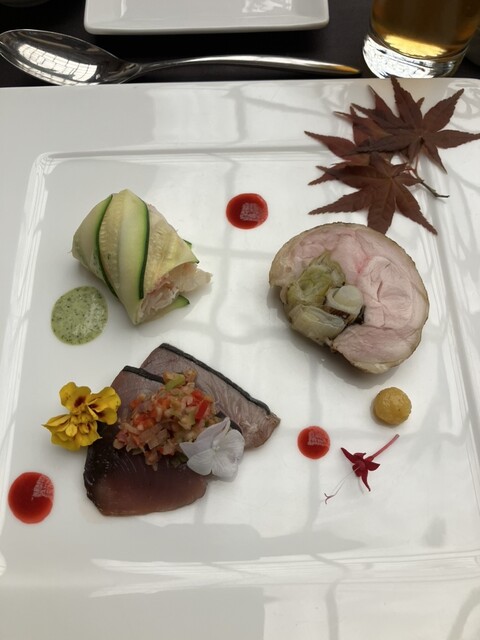 Osaka Jo Nishinomaru Teien Osaka Geihinkan