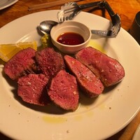 カルネジーオ イースト - 