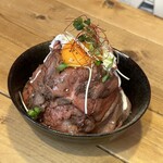 アンジェロ - ローストビーフ丼