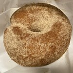 ドーナツ工房　レポロ - いちじくとクリームチーズ(298円)