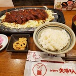 名古屋名物 みそかつ 矢場とん - 