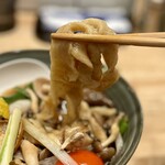 だしと麺 遊泳 - 麺