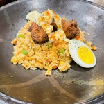 ヤヤ スタジオーネ ビー - 