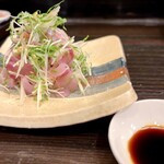 乍旨司 - ニゴロブナ刺し