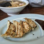 北珍 - Cセット1100円 （こってりラーメン・半チャーハン・餃子）