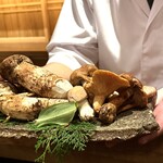 伏見町 栫山 - キノコの季節