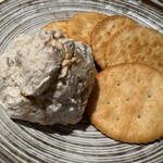 魚豪商コダマ - いぶりがっこクリームチーズ