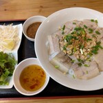 DA NANG - 豚肉のマムネム・ブン