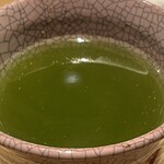 江戸前 鮨 服部 - お鮨やさんの緑茶うめ～