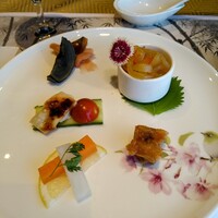 全聚徳 新宿店 - 前菜の盛り合わせ