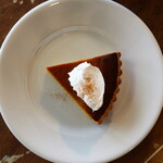 トイロ珈琲店 - ケーキセット（1250円） ・パンプキンタルト（＋200円） ・ビターブレンド