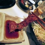 炭火焼肉 道 - カルビ　熟成感が素晴らしいと思いました。