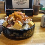 ファミリーすしガーデンハウス - 特大まかないチラシ(公称ではシャリ3合 3300円)